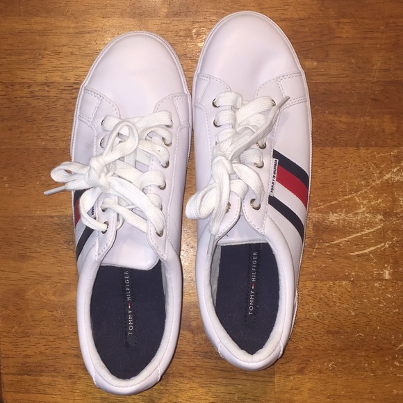 tommy hilfiger shoes - Picture 1 of 6